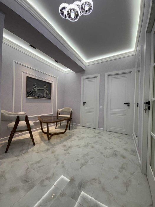 2х ком квартира новостройка Юнусобад 13 квартал ЖК Икат 2/4/11