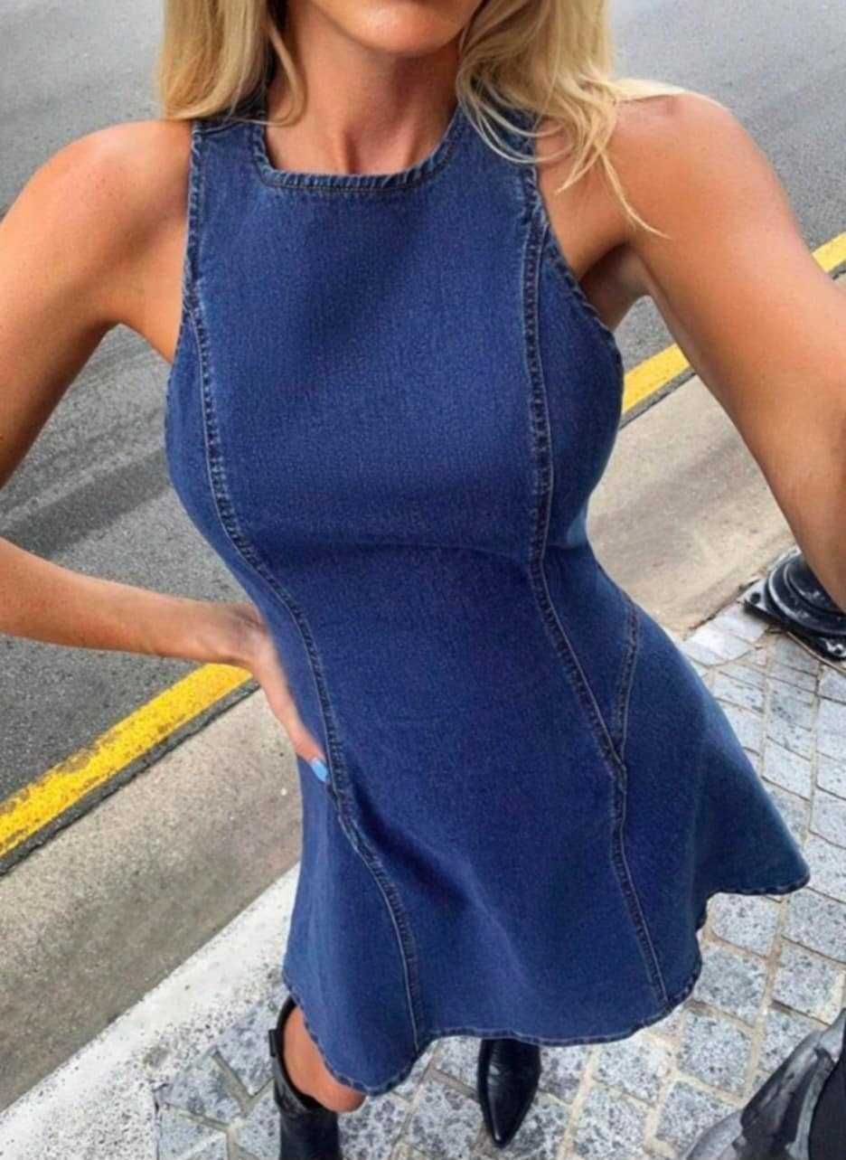 НОВА дънкова рокля с етикет!!! марка Forever 21.