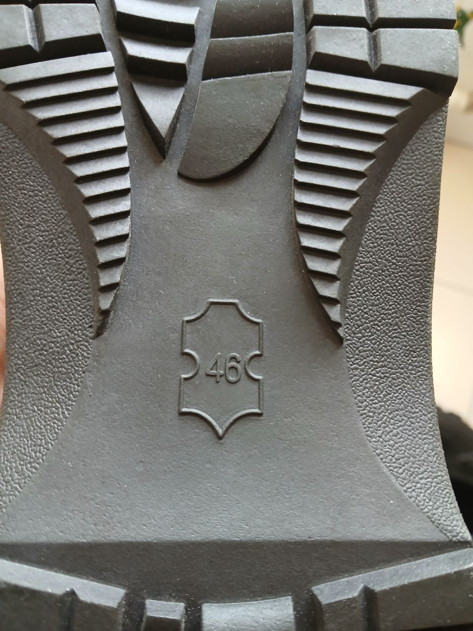 Сапоги новые кожаные