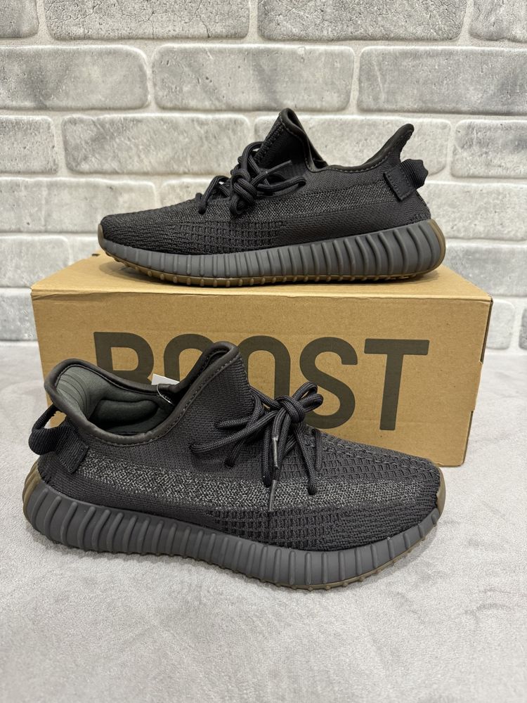 36-45 Yeezy 350 v2 Cinder Reflective