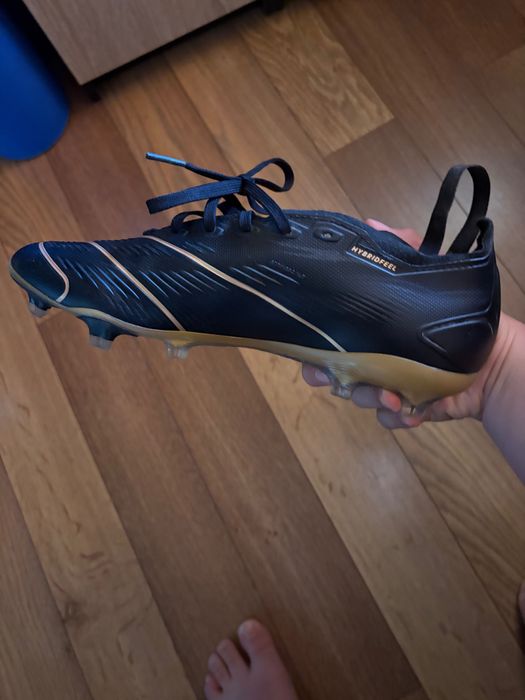 Бутонки adidas predator полупрофесионални