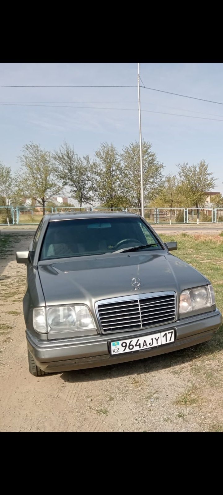 Продам машину Mercedes-Benz 2200