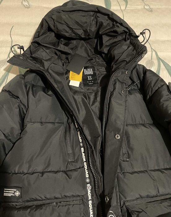 Parka geaca jacheta neagra noua cu eticheta slim groasa iarna