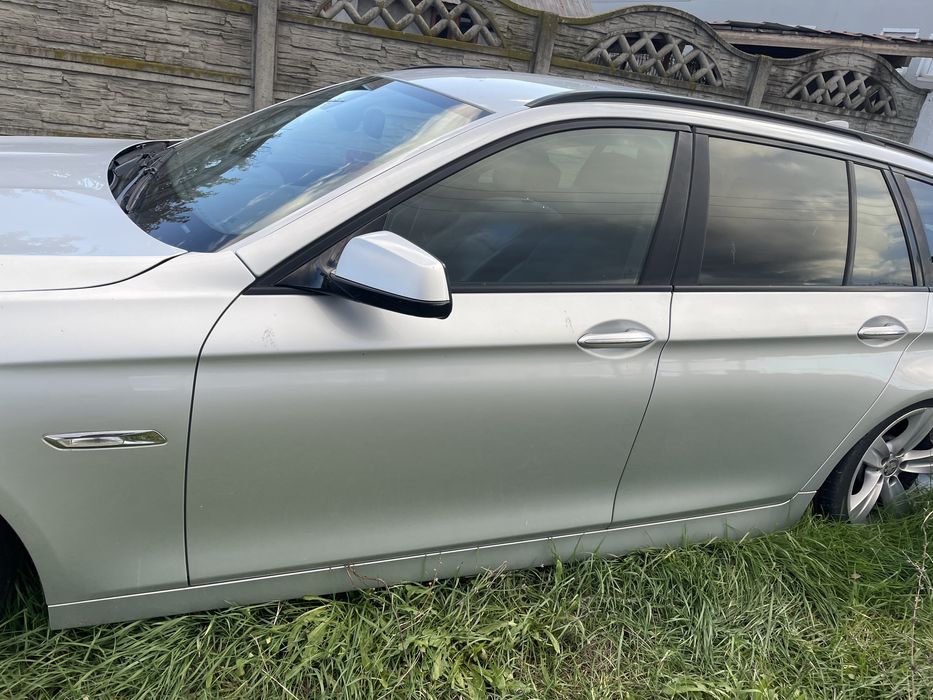 Prag ornament plastic stanga / dreapta BMW f10 f11 seria 5