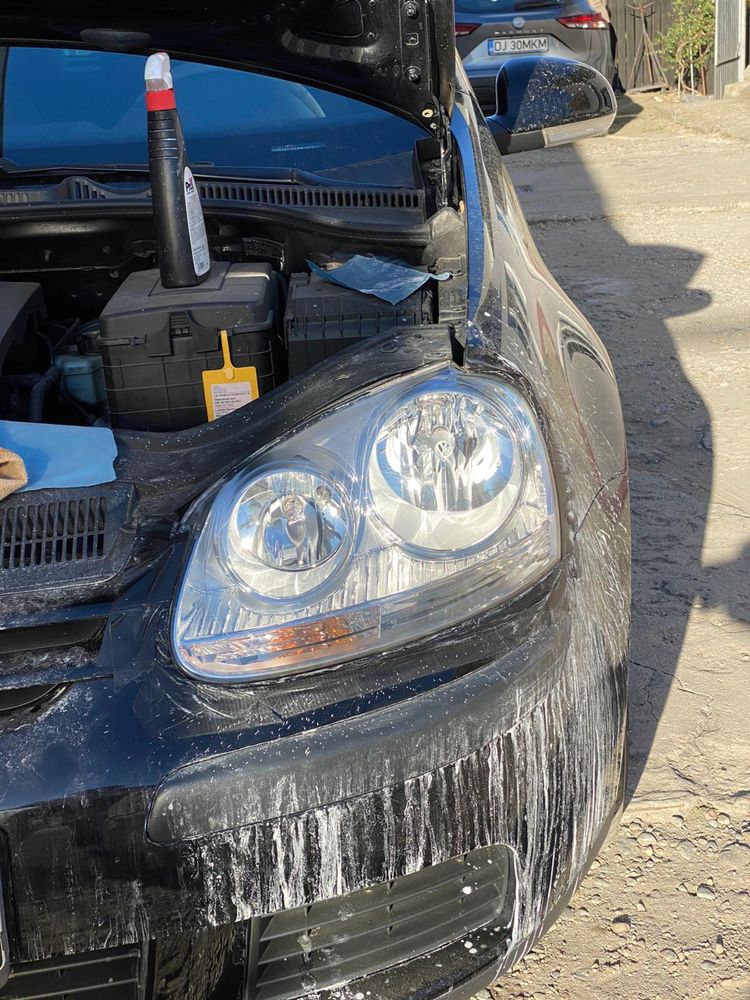 Mecanic/Diagnoza auto reparatii motoare defecte si alte probleme auto