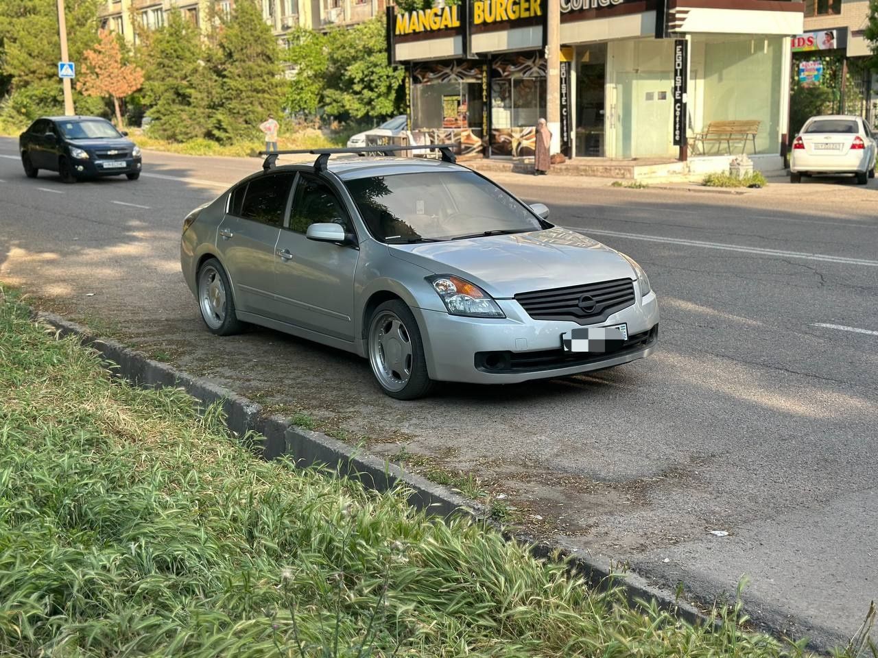 Nissan Altima L32  Dubai.  152.000 probeg. Zor sostoyaniyasi