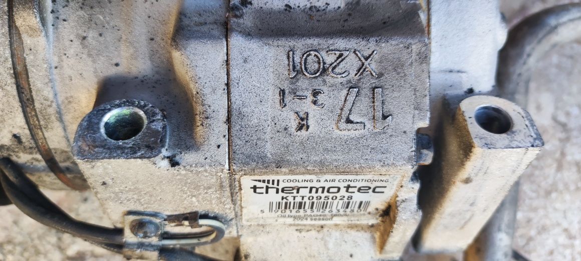 Хонда ФРВ Honda FR-V на части