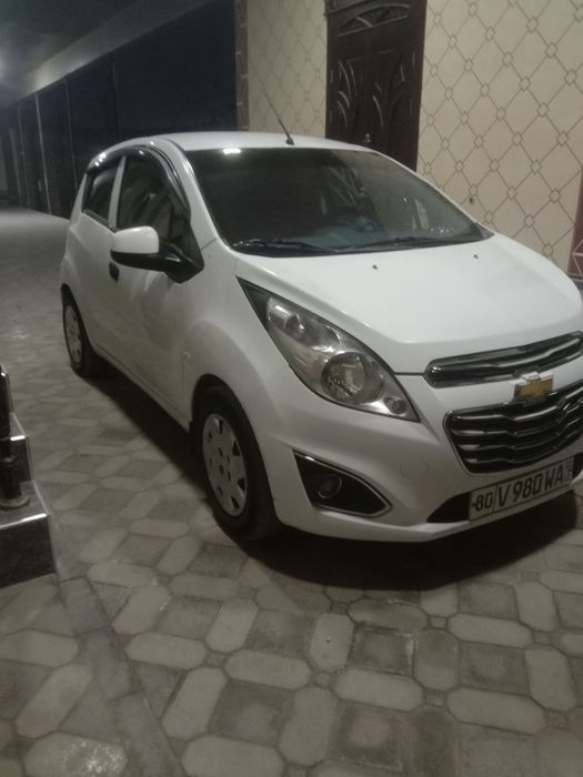 Спарк сотилади метанда