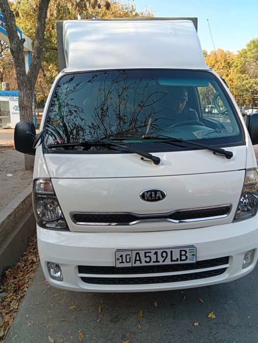 Продам Киа Бонго 1 тонник