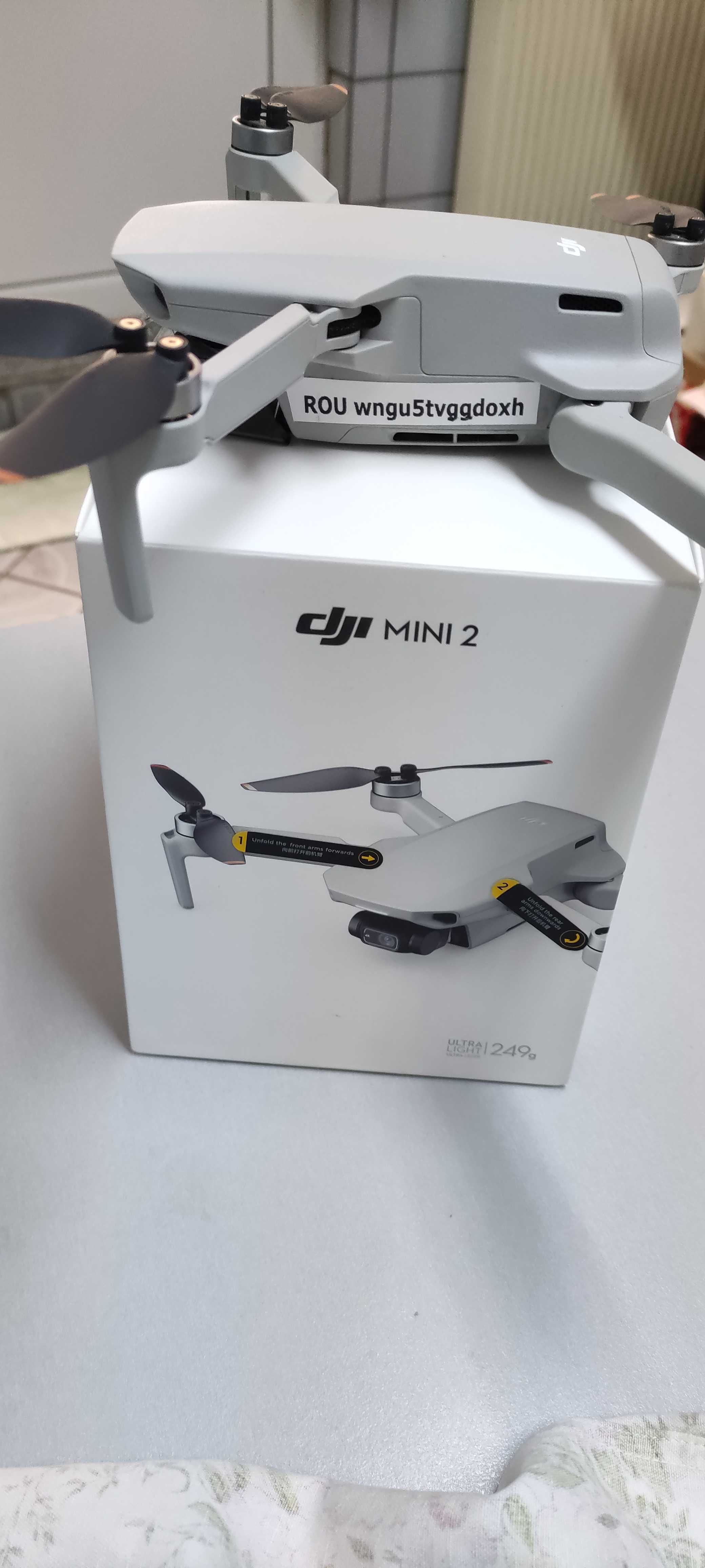 Drona DJI MINI 2