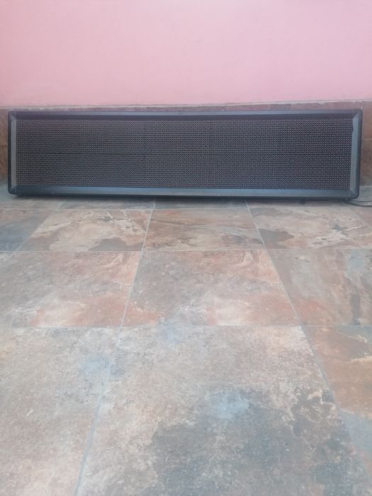 Продавам светеща табела LED