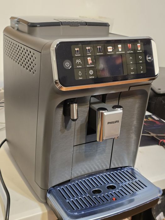 Espressor Philips seria 5500