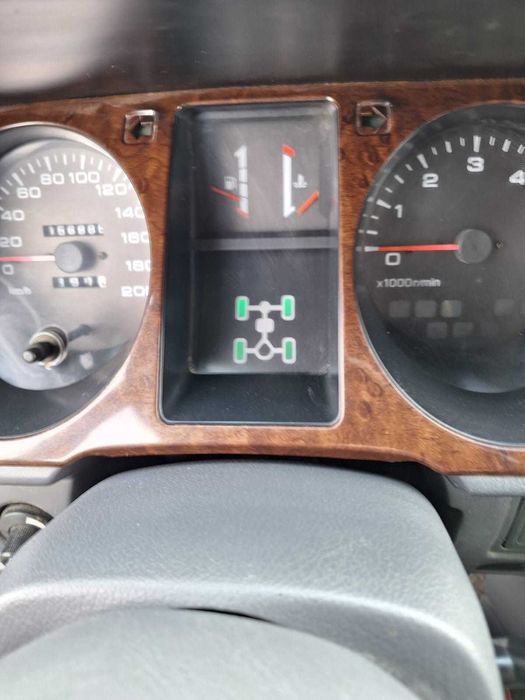 Vand Mitsubishi Pajero mk2
