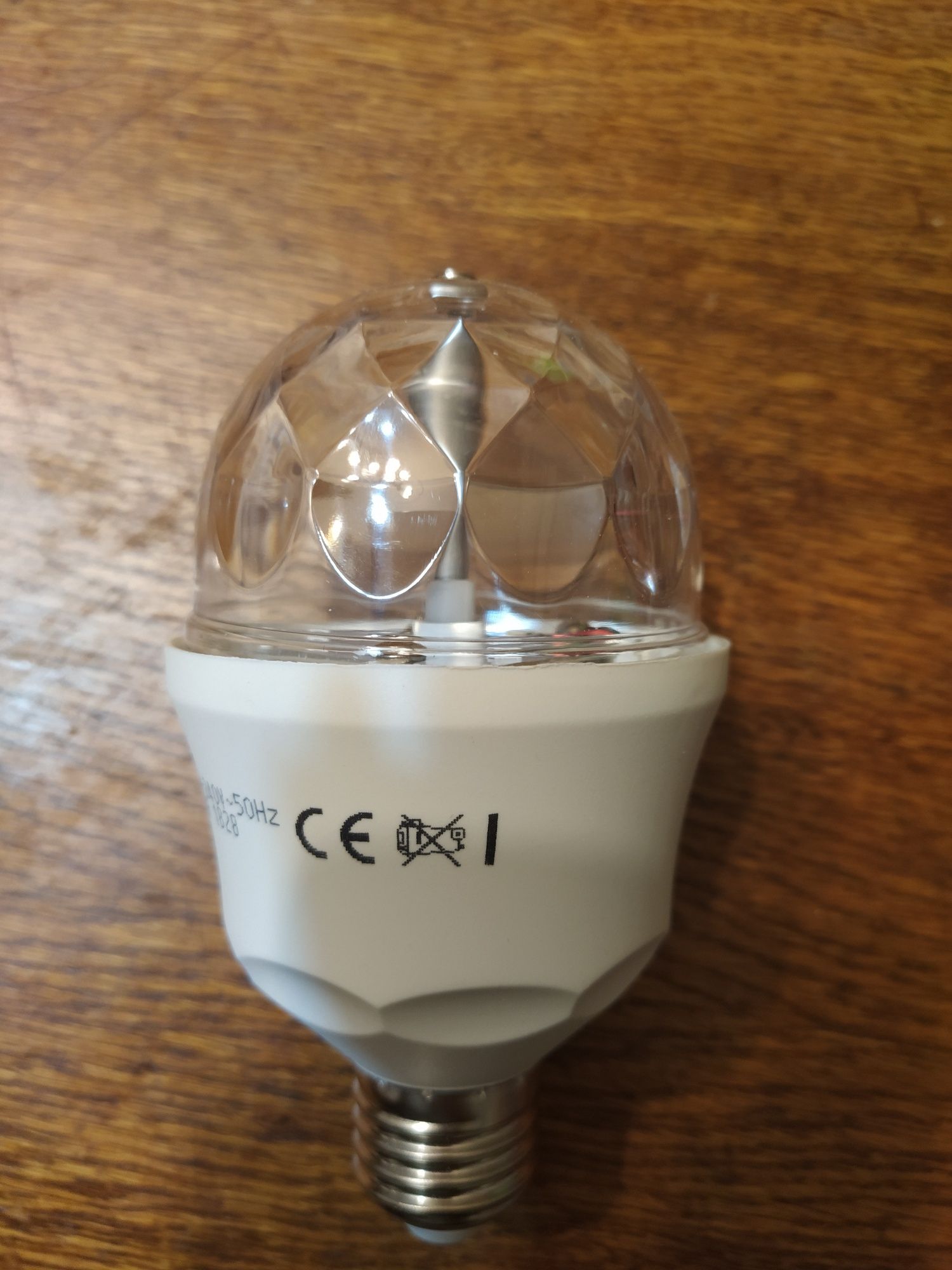 Bec party- led la 220 V