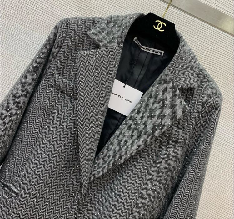 Дамско сако с къмни A wang