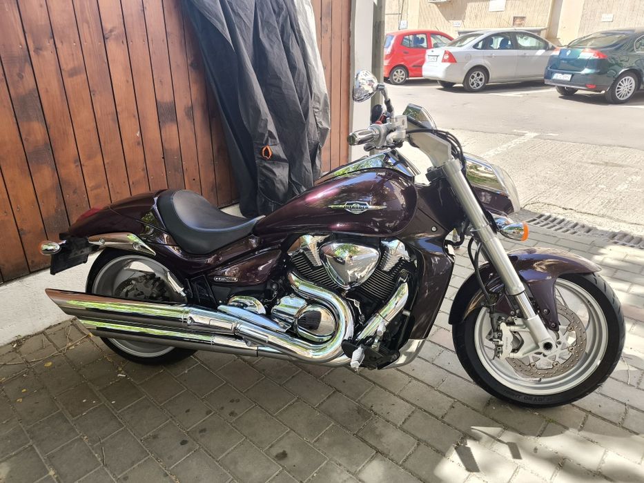 Suzuki intruder M109R