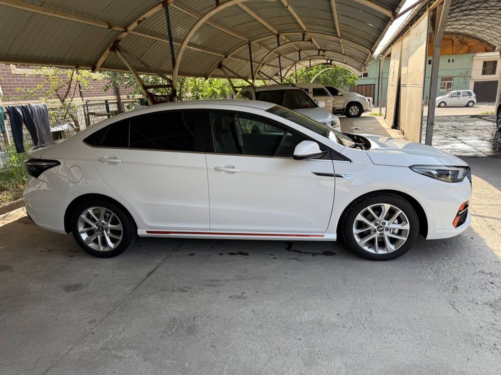 Cherry Arrizo 6 Pro