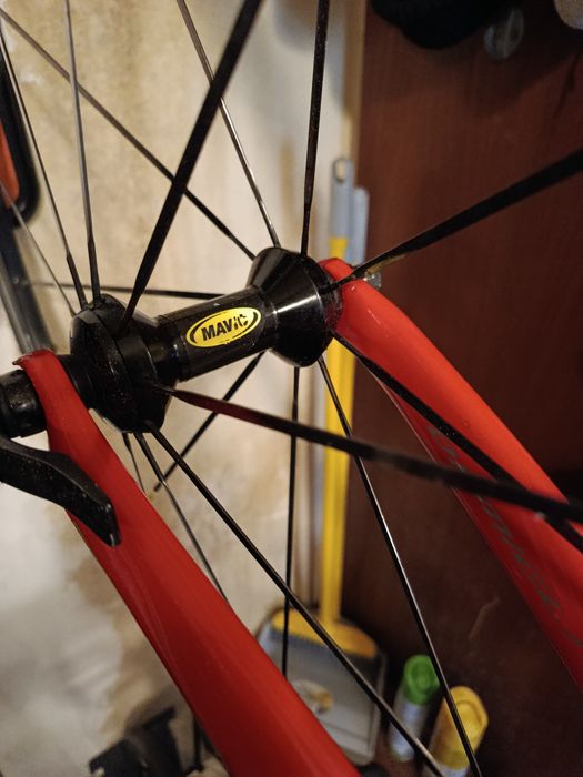 CINELLI full carbon cu GPS Garmin