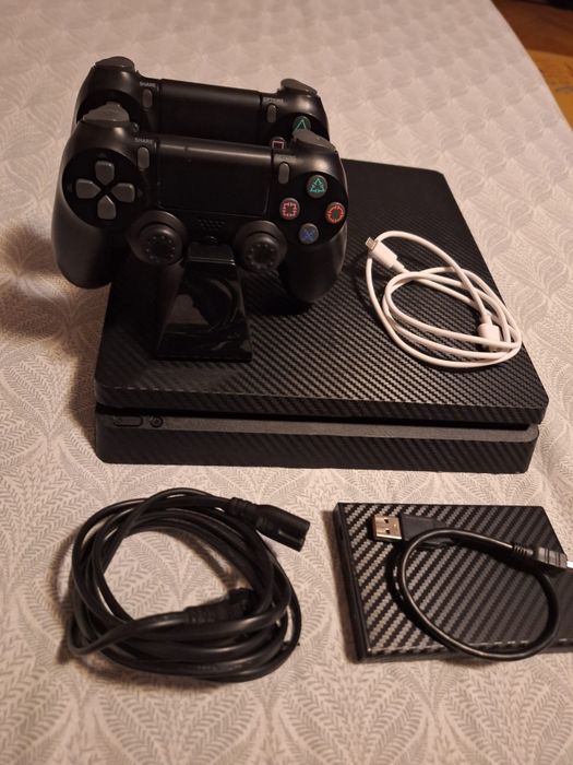 Consola PS4 Slim modat cu chip cu 1 TB +1TB hdd extern