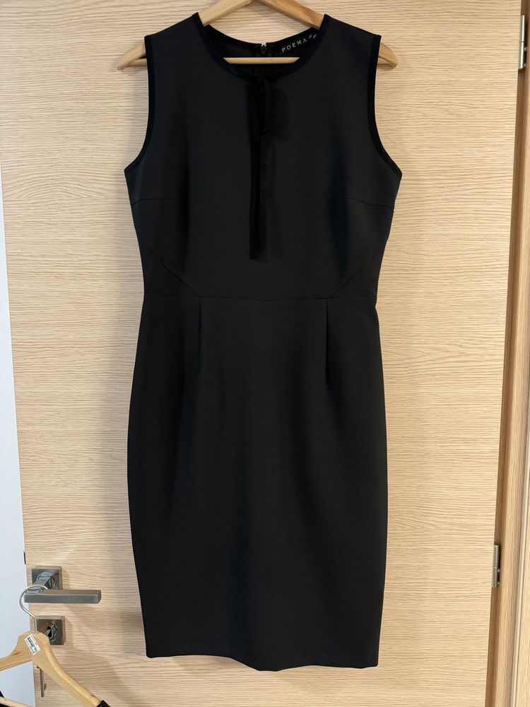 Rochie neagra marca Poema