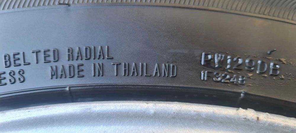 Зимни гуми 225/55/17  Джанти 17/7J  114мм /5