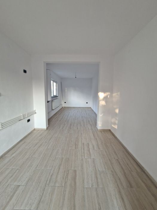 Vând sau Schimb Casa in Centru Voinesti