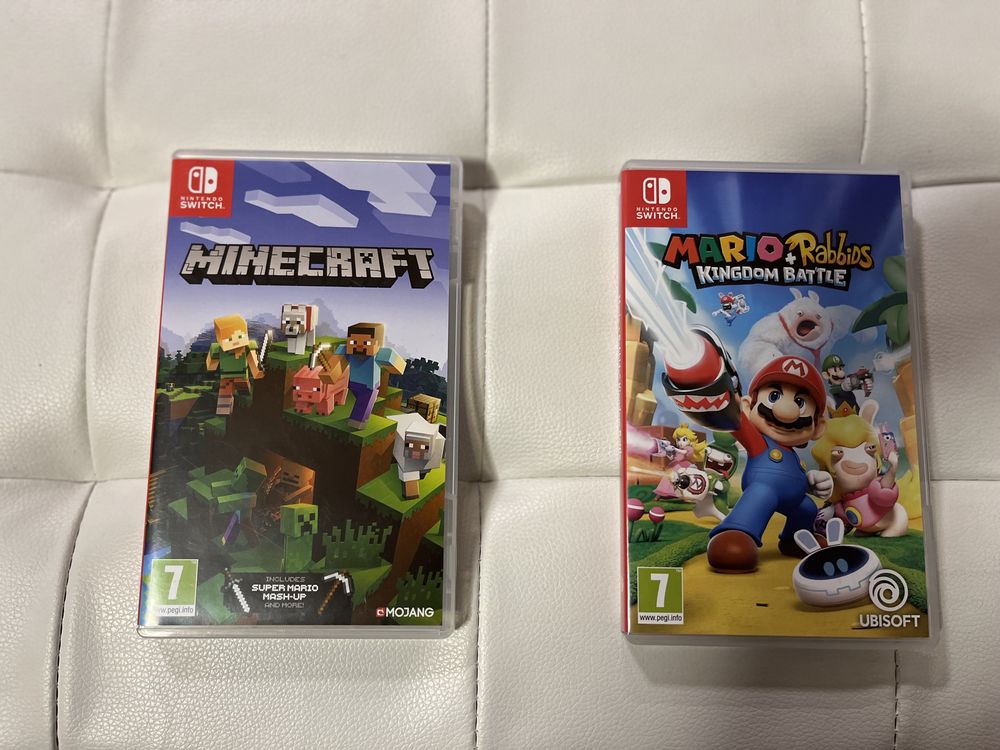 Nintendo Switch Oled +Fortnite account + Minecraft иMario games carts.