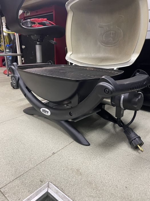 Скара/барбекю/грил на ток марка VEBER като ново