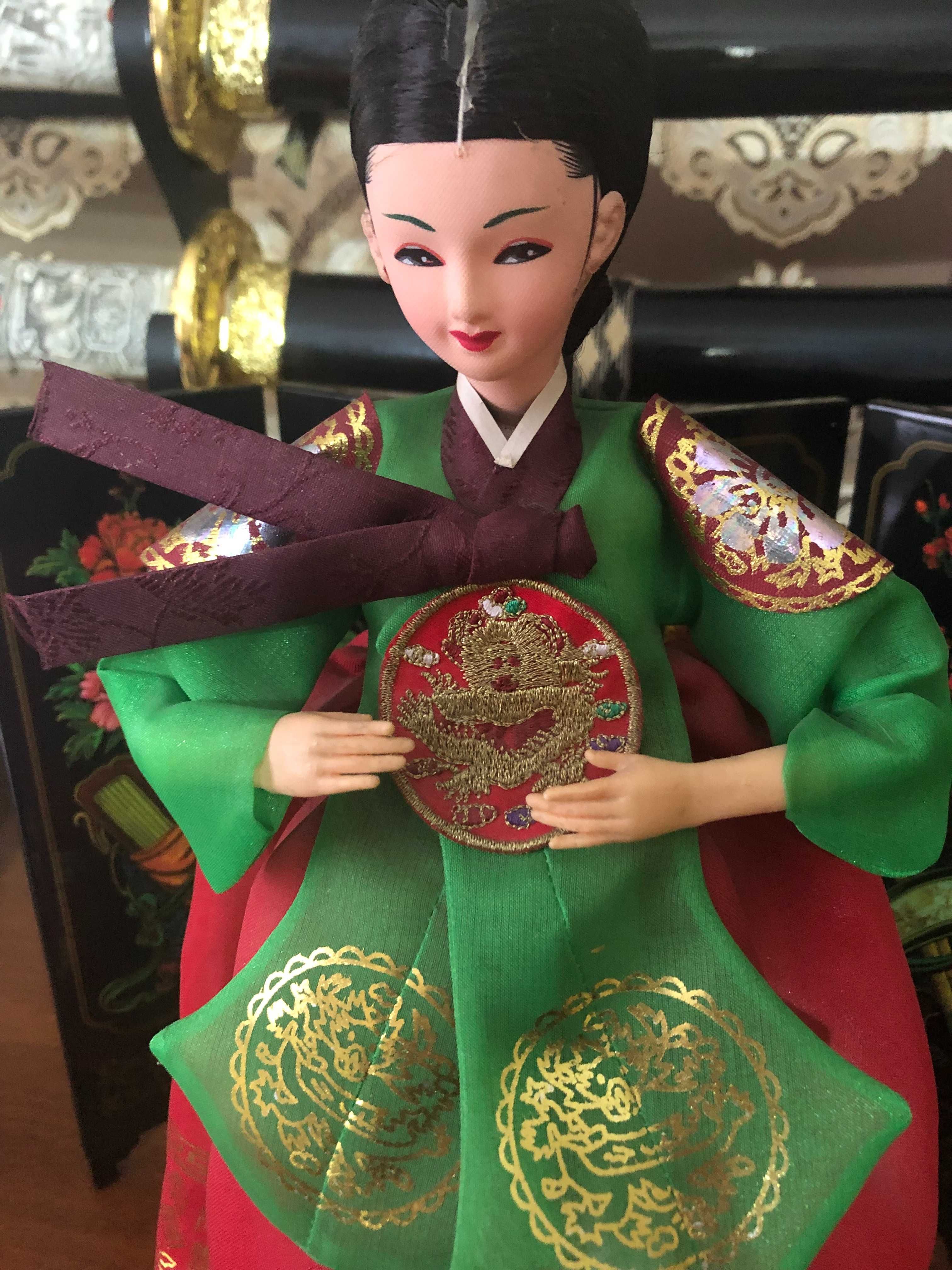 Кукла коллекционная (Корея)