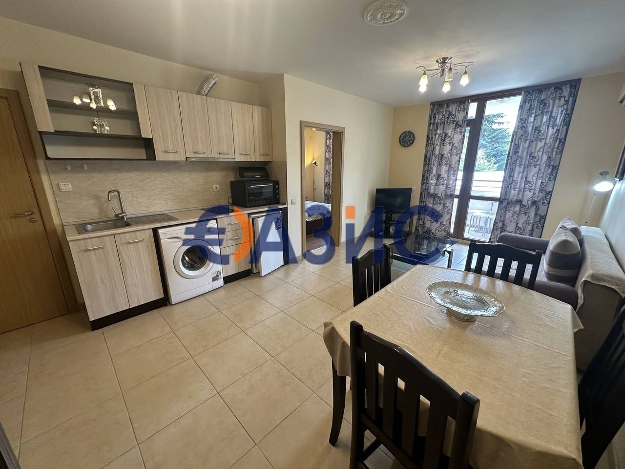 Продава се Двустаен апартамент в к.к. Слънчев бряг - 64 кв.м за 1110 €/кв.м - Снимка #7