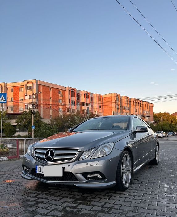 Mercedes-Benz E Mercedes E 220 CDI AMG Line, primul proprietar în România.