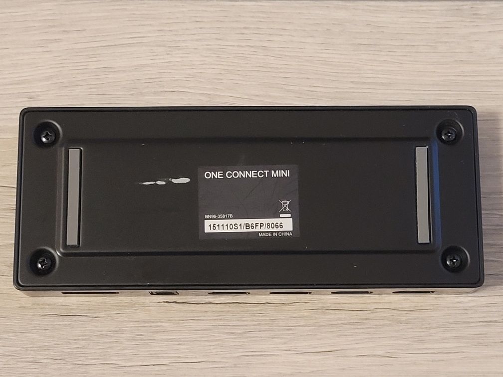 Samsung One Connect Mini Box BN96-35817B
