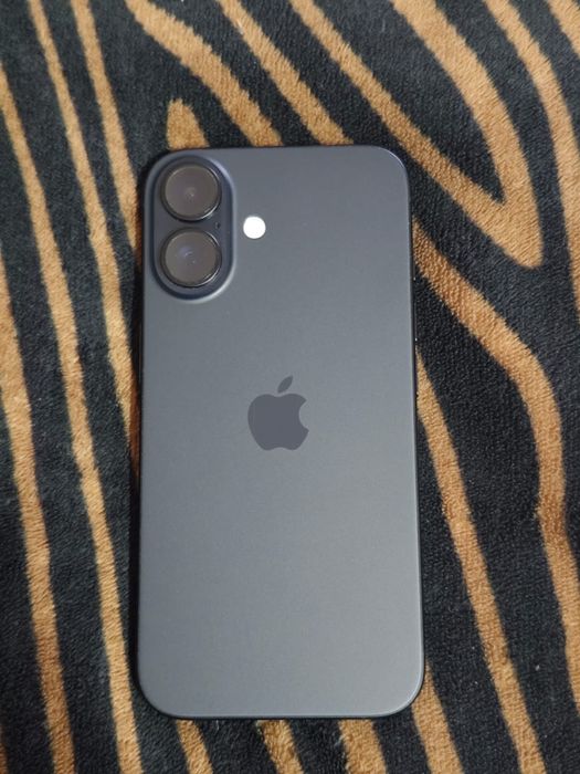 Iphone 16 256gb 100акум идеал