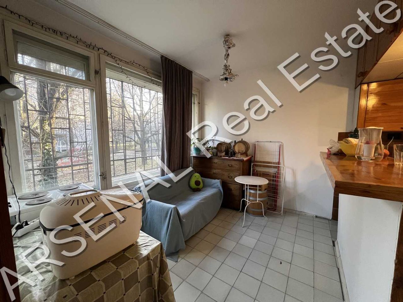 Продава се Тристаен апартамент в София, Изток - 100 кв.м за 2575 €/кв.м - Снимка #3
