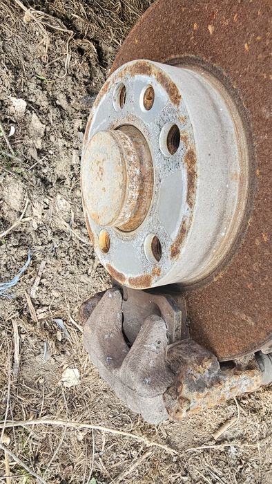 Ауди а3 1.8 бензин