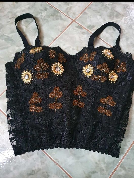 Corset deosebit cu strasuri