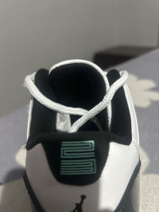 Jordan 11 XI LOW