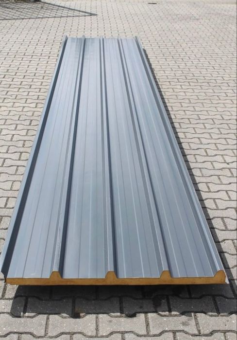 Montaj Acoperis Profesional Rapid Durabil Echipa cu Experienta