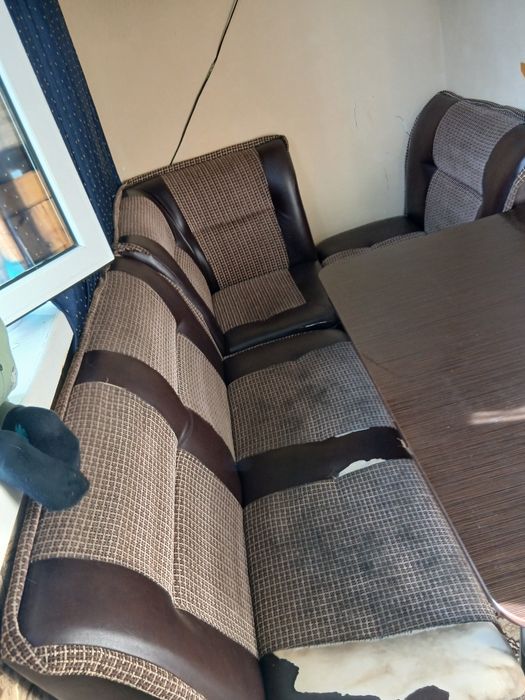 Кухоный уголок с сундуком