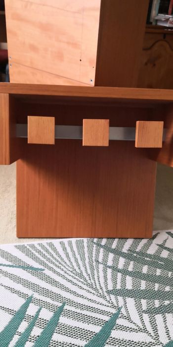 Cuier modern și solid Mobexpert