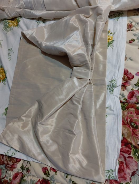 Rochie mireasa crem