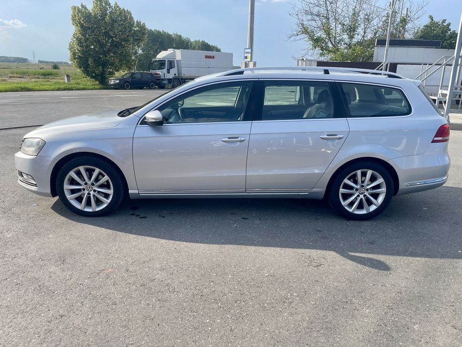 Proprietar vand Vw Passat,interior piele,import recent