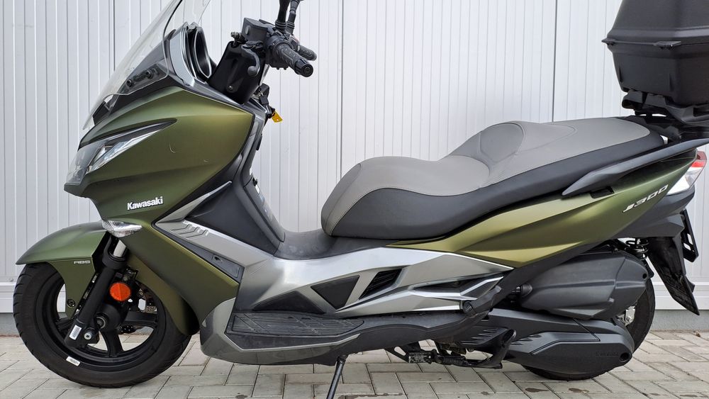 Kawasaki J300 abs 2018 garanție