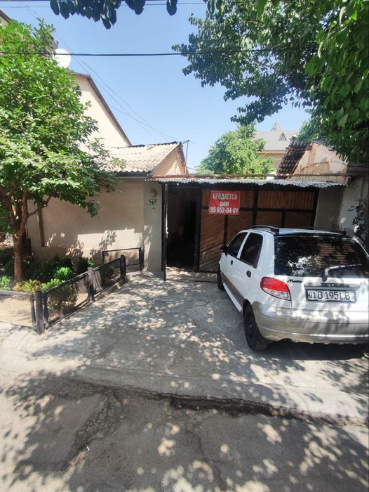 Hovli sotiladi 2 sotok