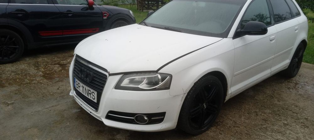 Dezmembrez A3 2012 cffb..cbab..