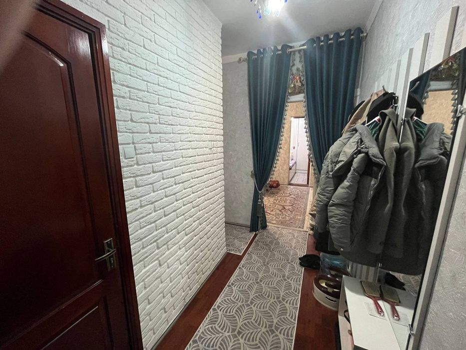 Авиасозлар 2, Кадышева базар продается квартира