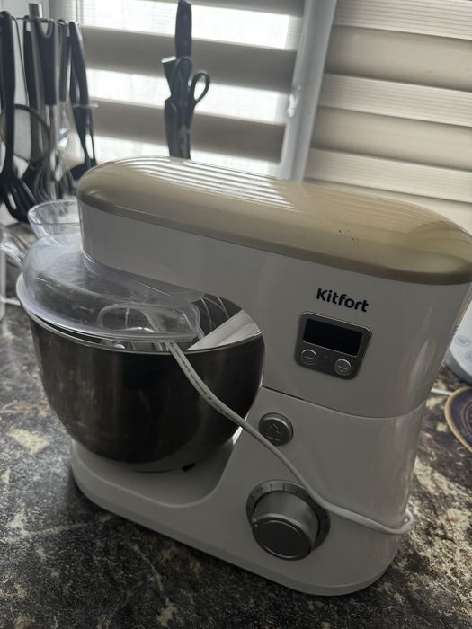 Продам планетарный миксер