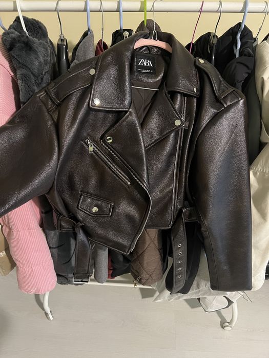 Чисто ново яке Zara