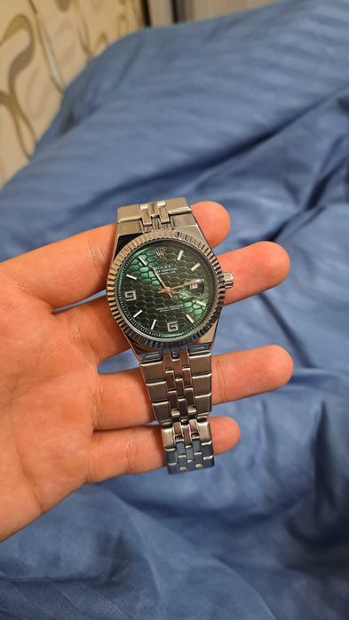 Наручные часы, Rolex Land-Dweller