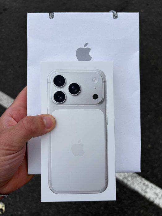 iPhone 17 Pro, 512GB, Silver SIGILAT cu factura APPLE